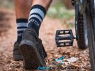 pedali-e-bike-dh-enduro-flat-neri-sottili-freeride-Bike-Direction.jpg