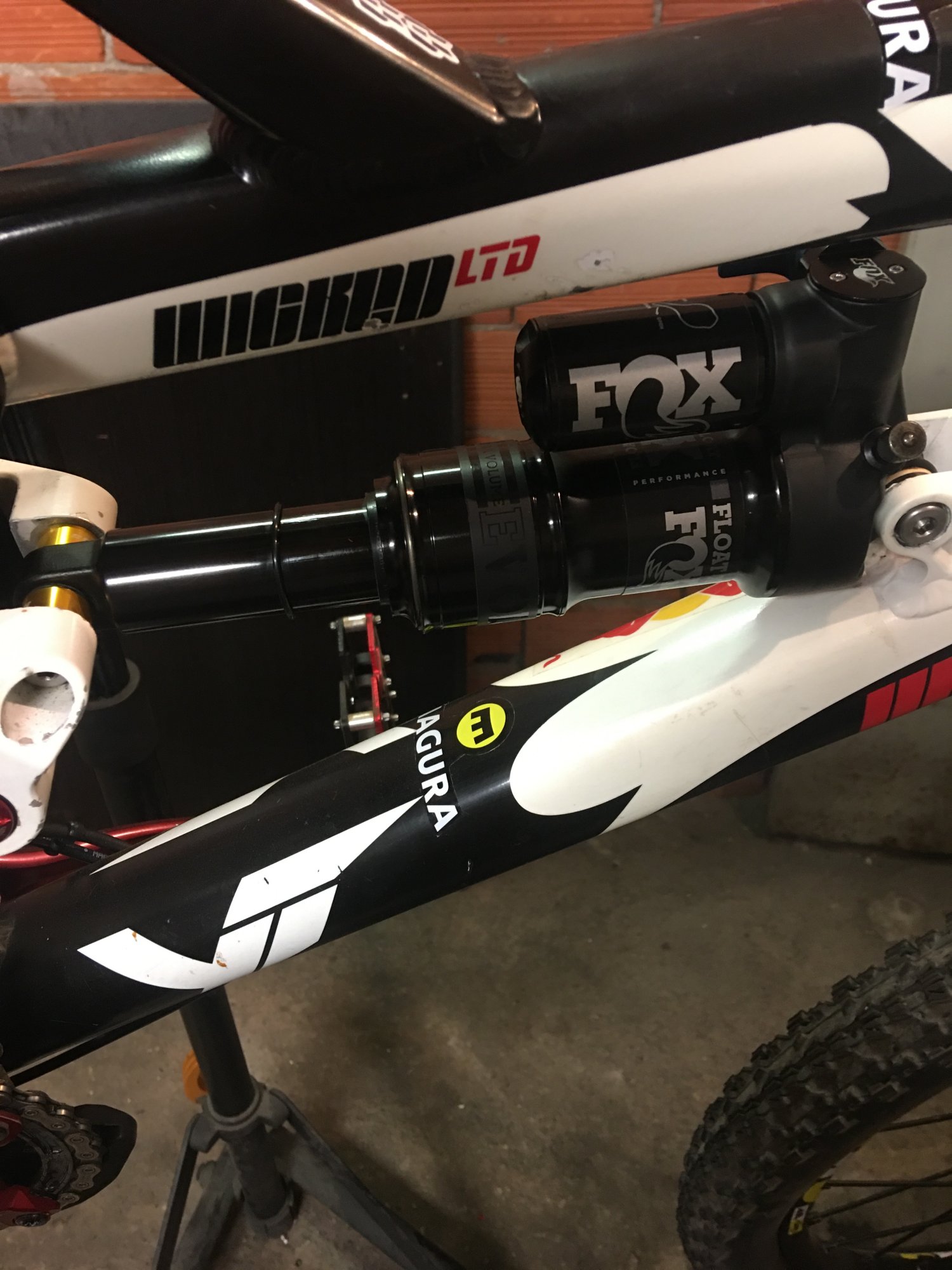 fox-float-x-evol-performance-mtb-mag-forum