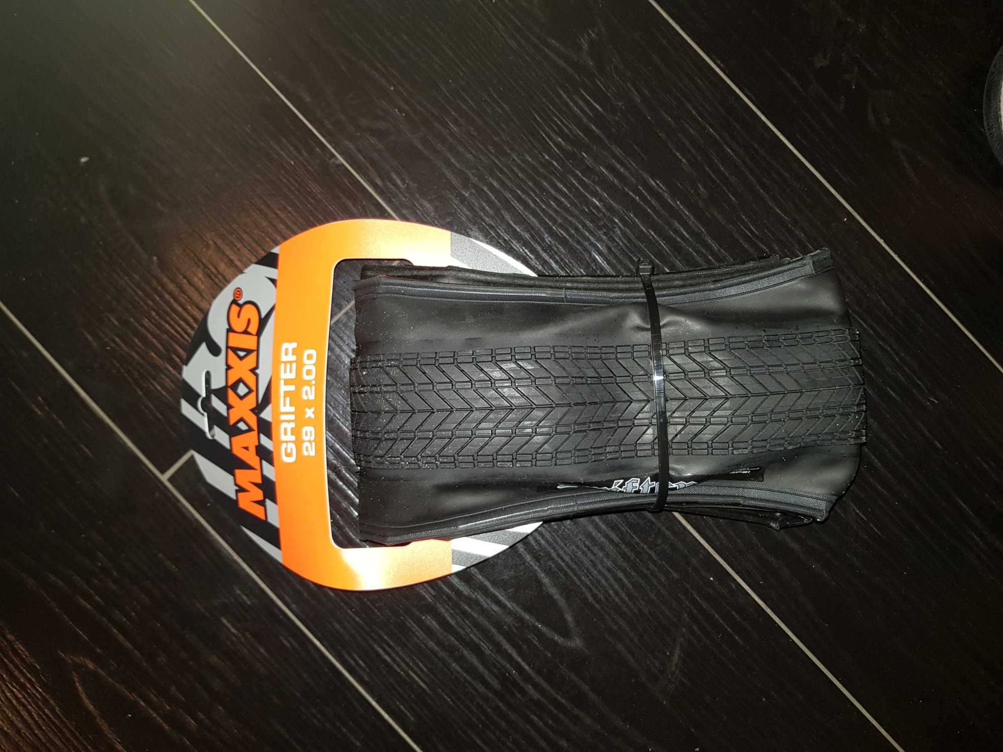 maxxis grifter 2.3