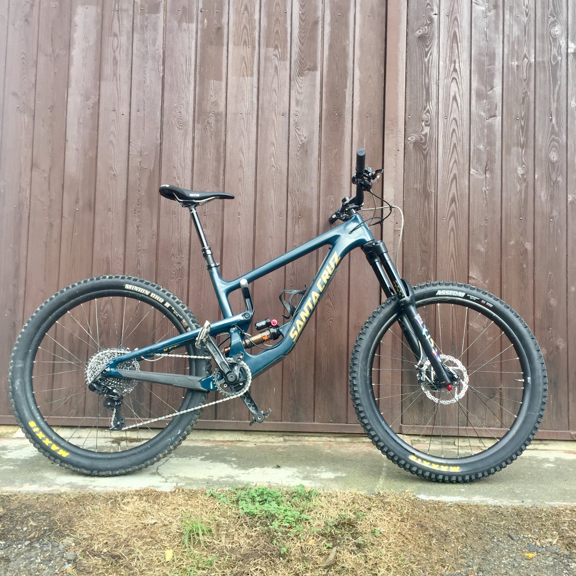 santa cruz nomad 4 alloy