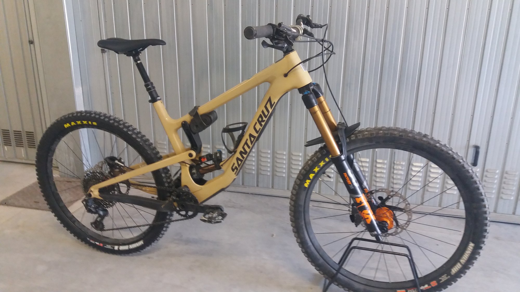 santa-cruz-nomad-4cc-mtb-mag-forum