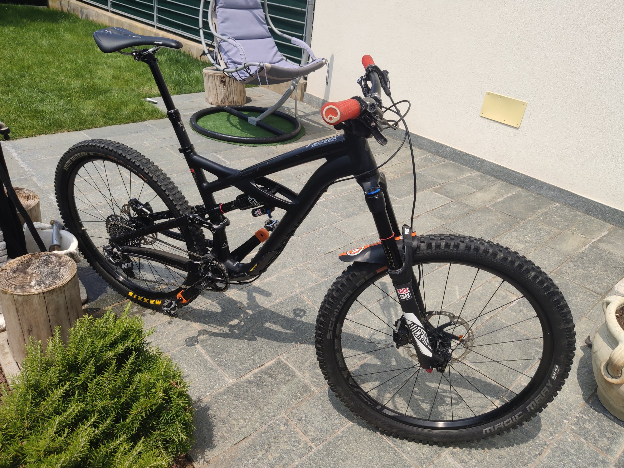 specialized enduro 2016