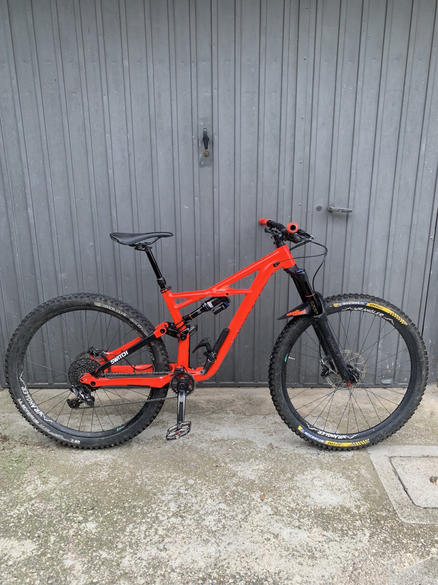 specialized enduro comp m5